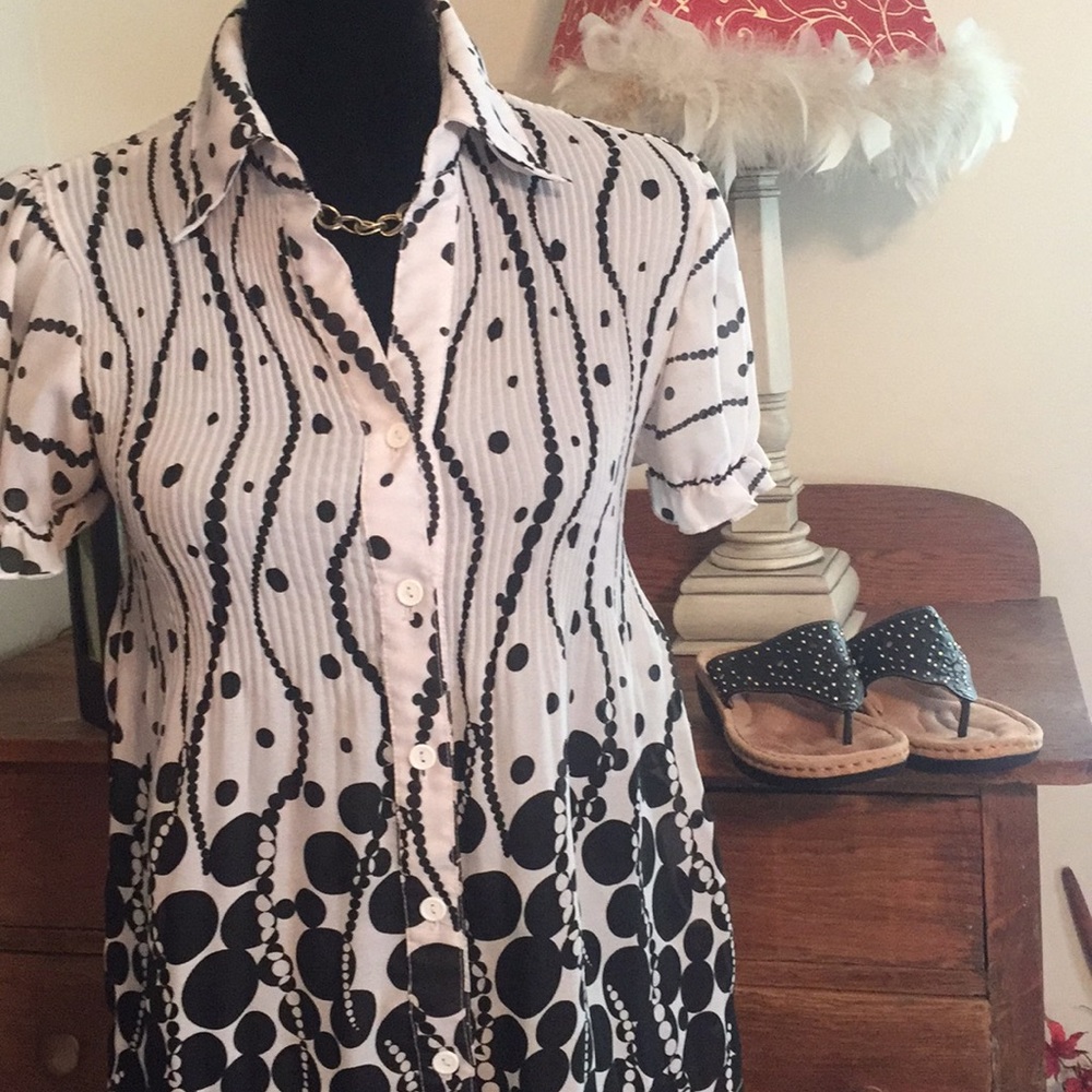 Sere Nade button up black & white blouse